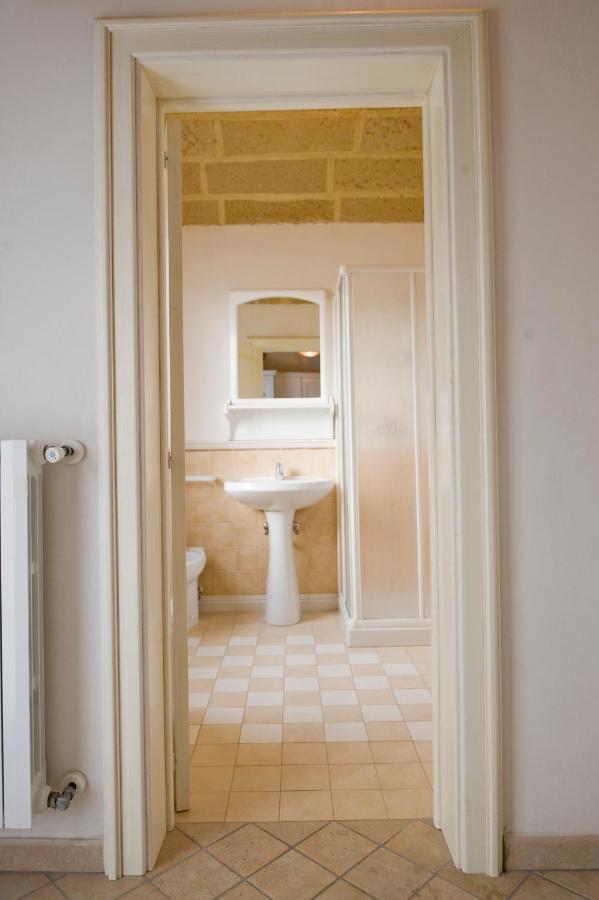 Beautiful Property In The Heart Of Gallipoli Ngoại thất bức ảnh